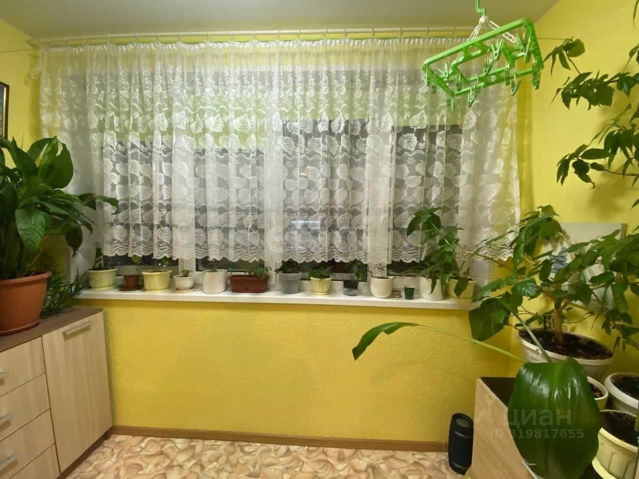 Россия, Ямало-Ненецкий автономный округ, Салехард, улица Гаврюшина, 17, фото 5
