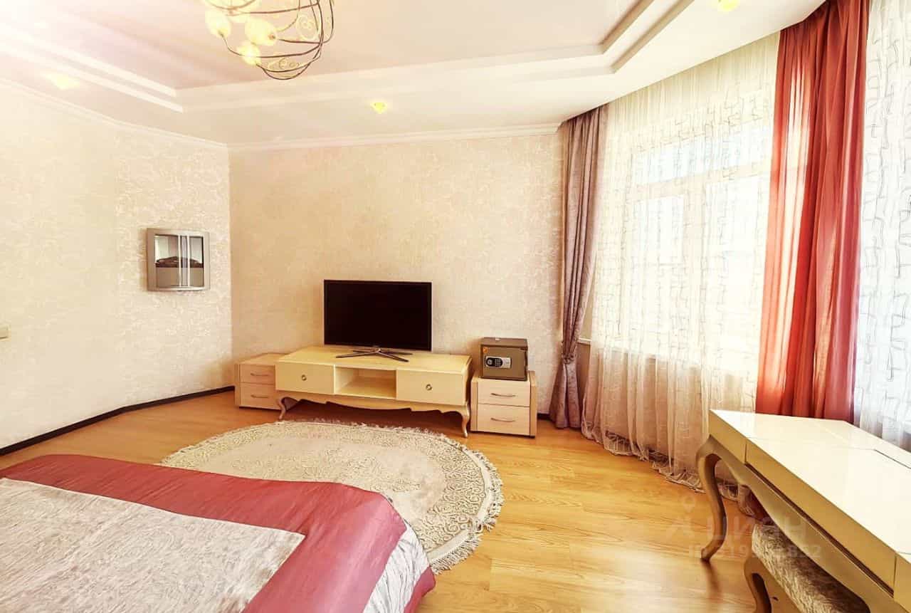 Россия, Камчатский край, Петропавловск-Камчатский, улица Ларина, 22/3, фото 11