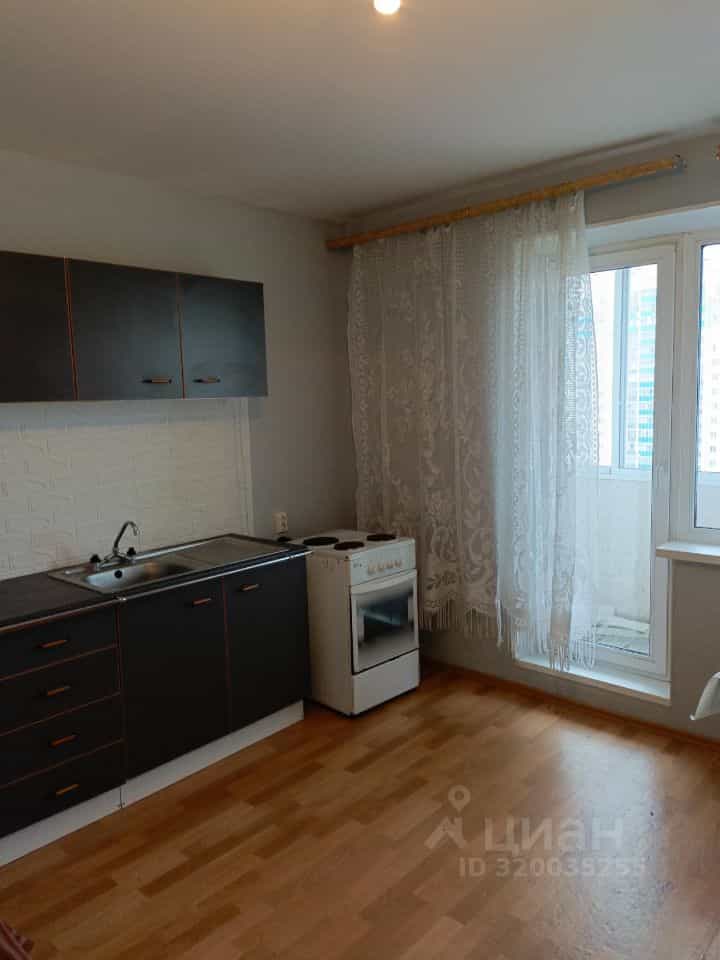 Россия, Курган, жилой район Заозёрный, 4-й микрорайон, 24, фото 8
