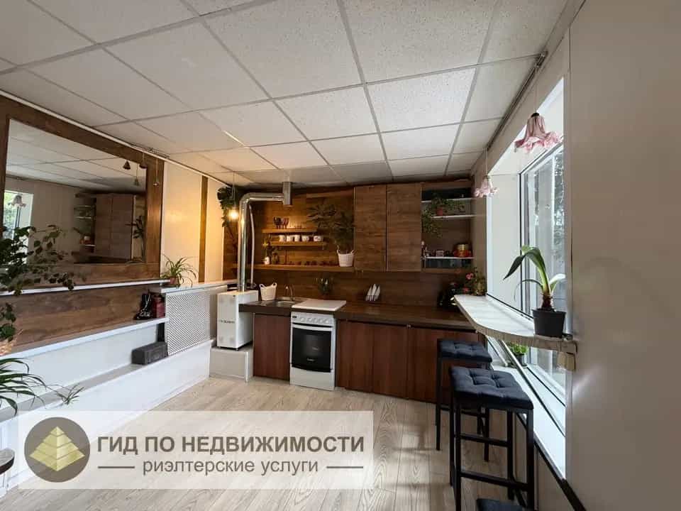 Беларусь, Гомель, улица Ландышева, 36