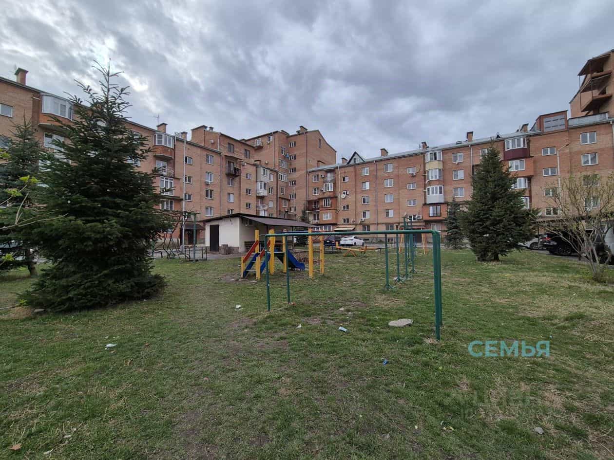 Россия, Республика Северная Осетия — Алания, Владикавказ, улица Алихана Гагкаева, 9, фото 15