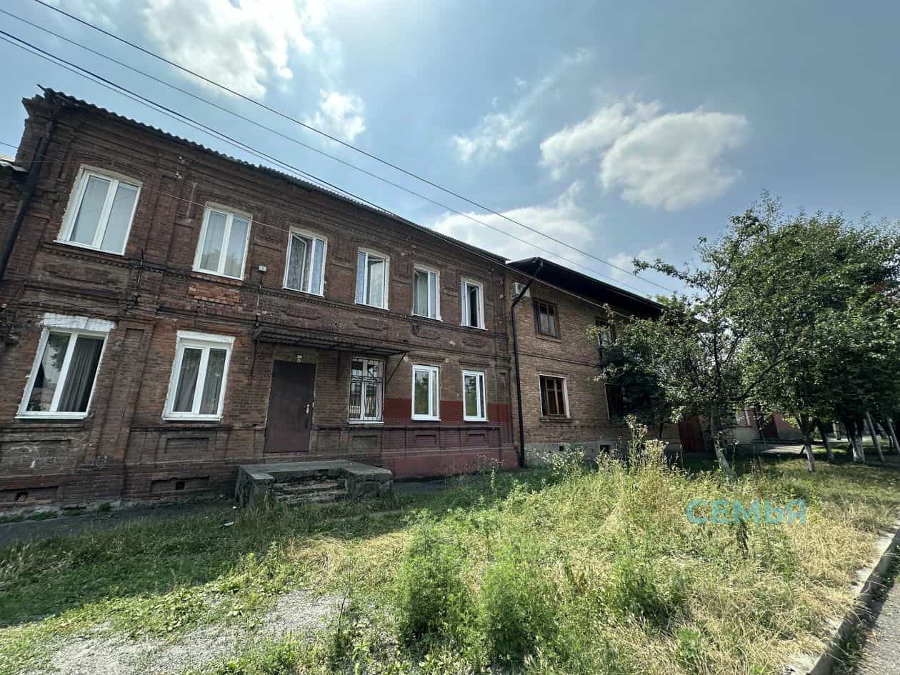 Россия, Республика Северная Осетия — Алания, Владикавказ, улица Шота Руставели, 11, фото 24