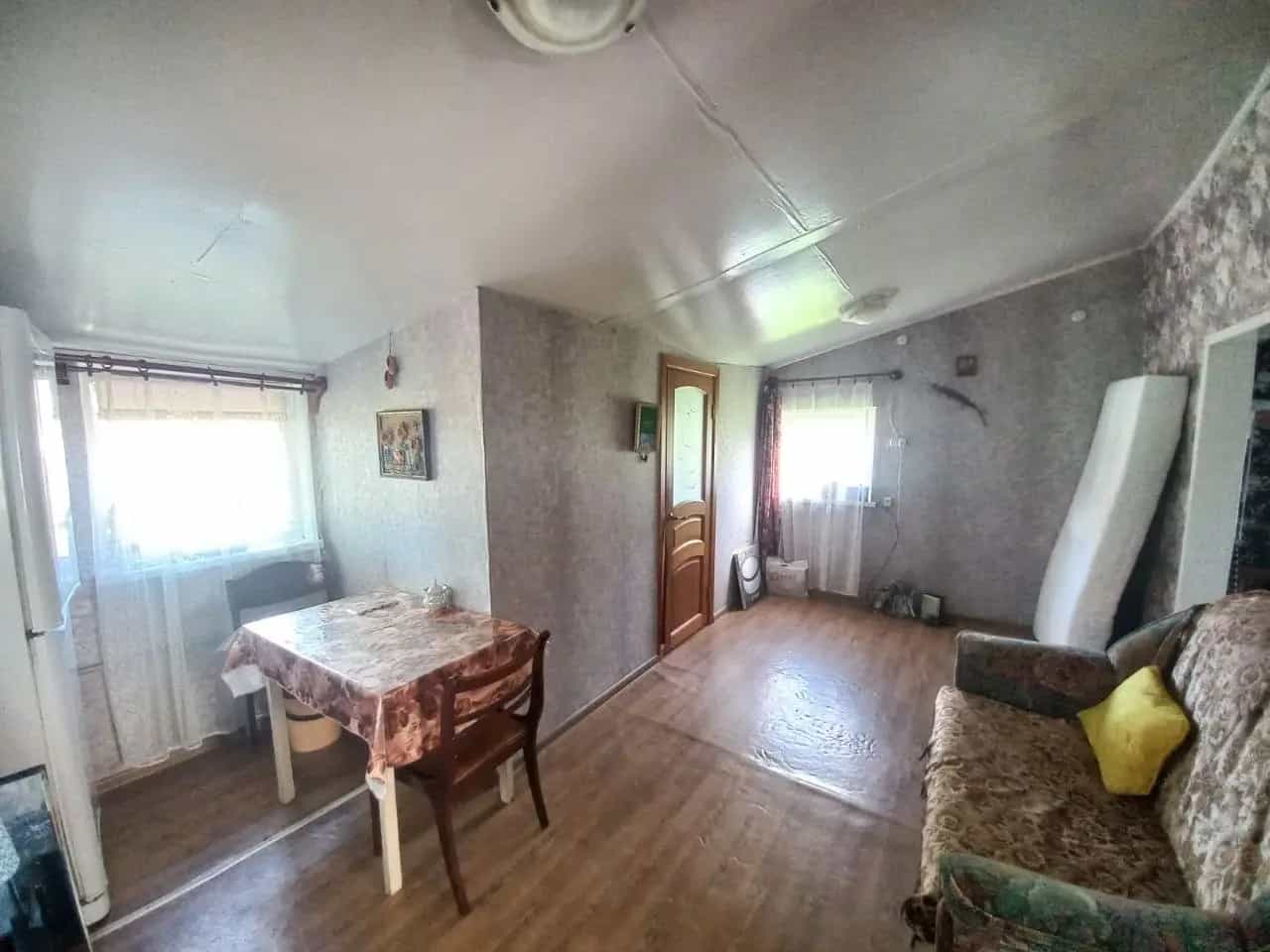 Беларусь, Брестская область, Барановичи, улица Гоголя, 13, фото 3