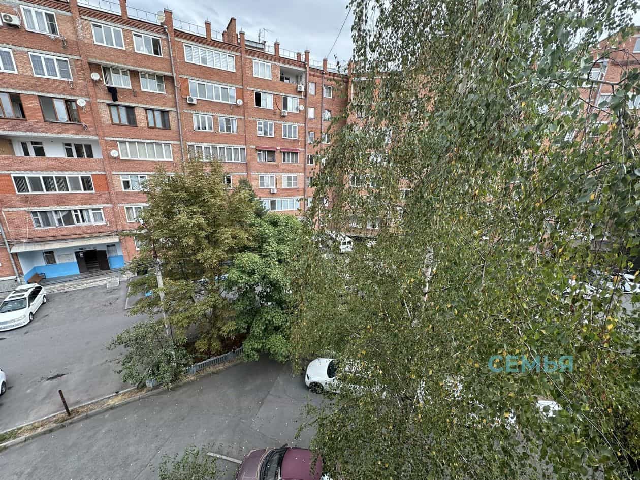 Россия, Республика Северная Осетия — Алания, Владикавказ, Весенняя улица, 11к1, фото 30