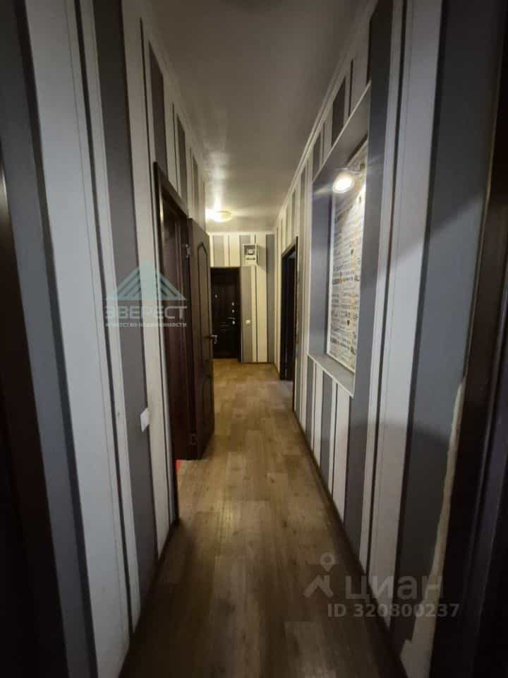 Россия, Республика Хакасия, Абакан, улица Маршала Жукова, 12, фото 7