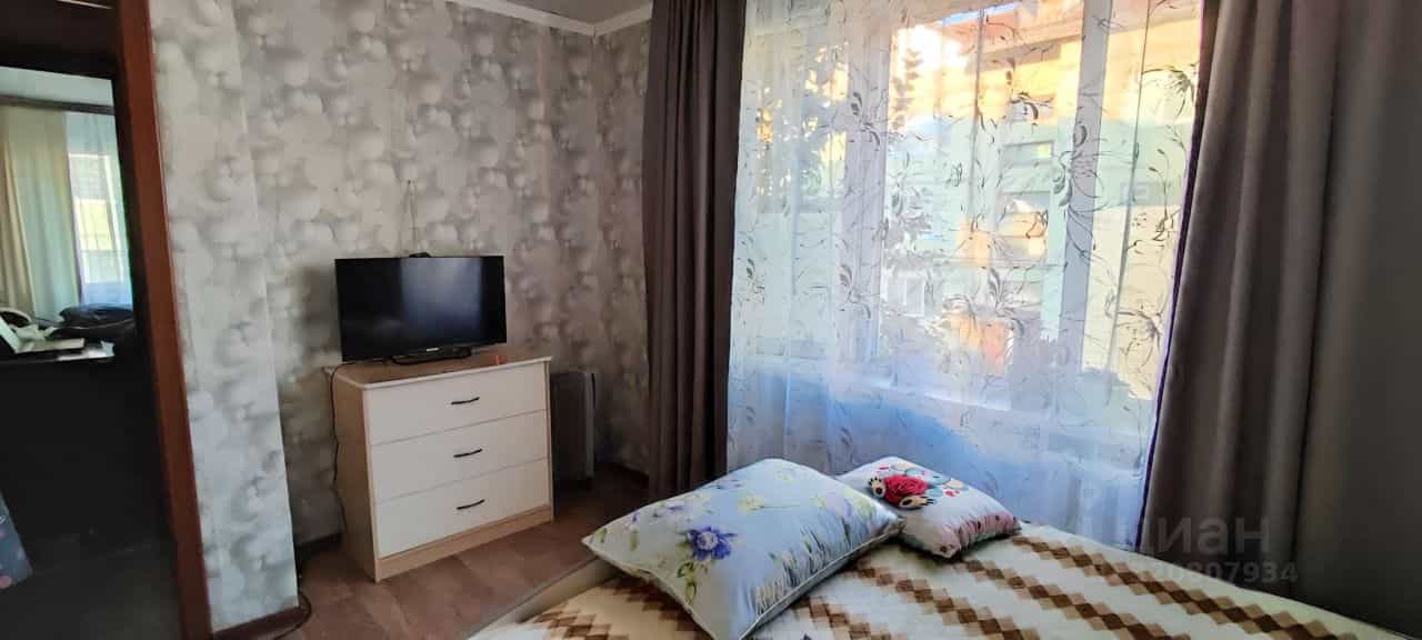 Россия, Смоленская область, село Угра, улица Ефремова, 15