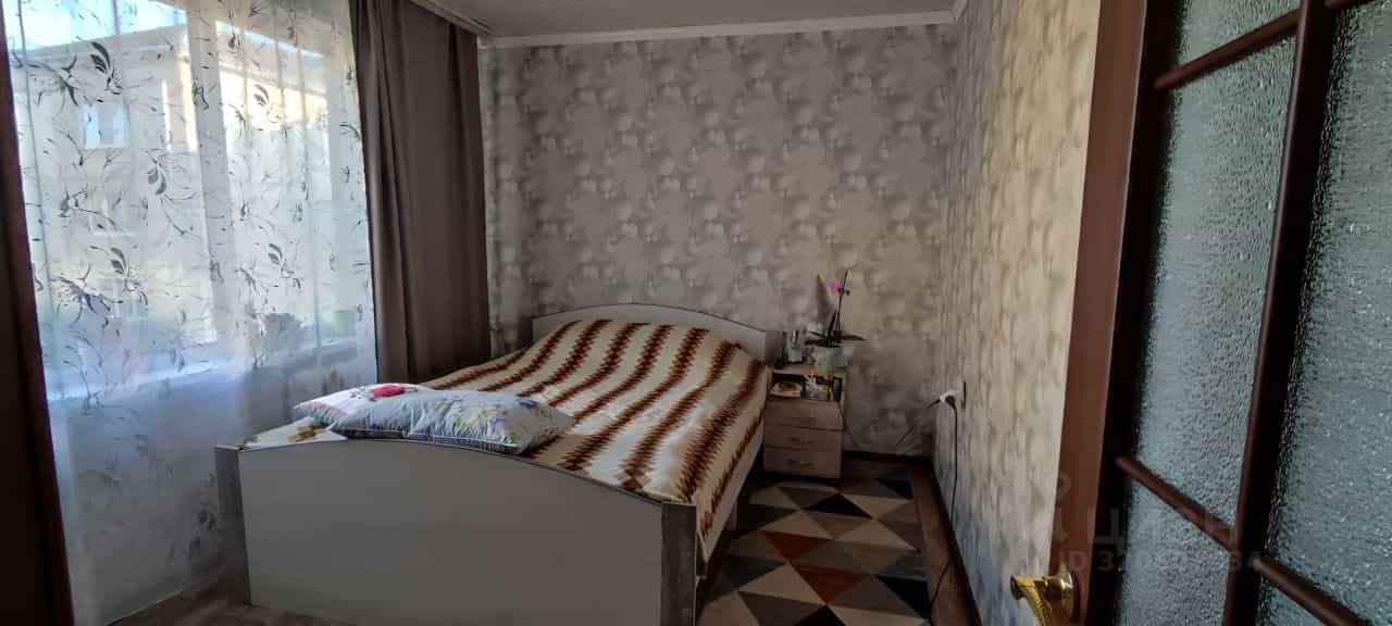 Россия, Смоленская область, село Угра, улица Ефремова, 15, фото 2