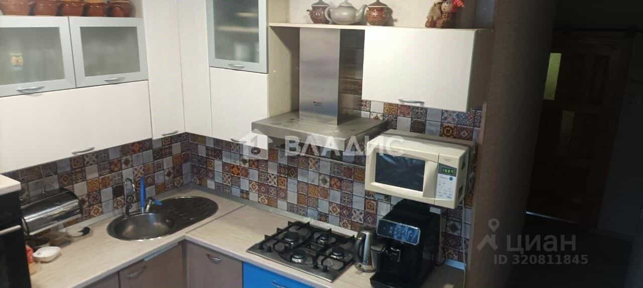 Россия, Республика Коми, Сыктывкар, улица Малышева, 19, фото 3
