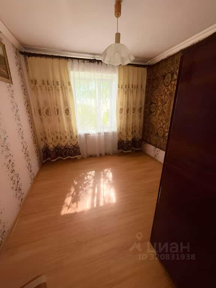Россия, Новгородская область, Чудово, улица Некрасова, 28, фото 3