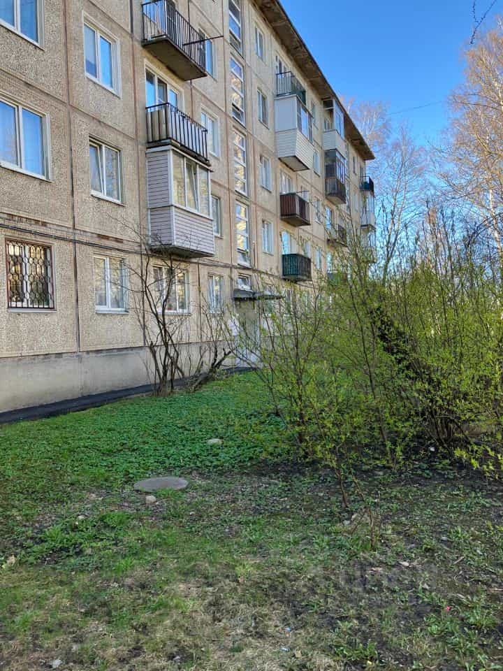 Россия, Смоленская область, Ярцево, проспект Металлургов, 35