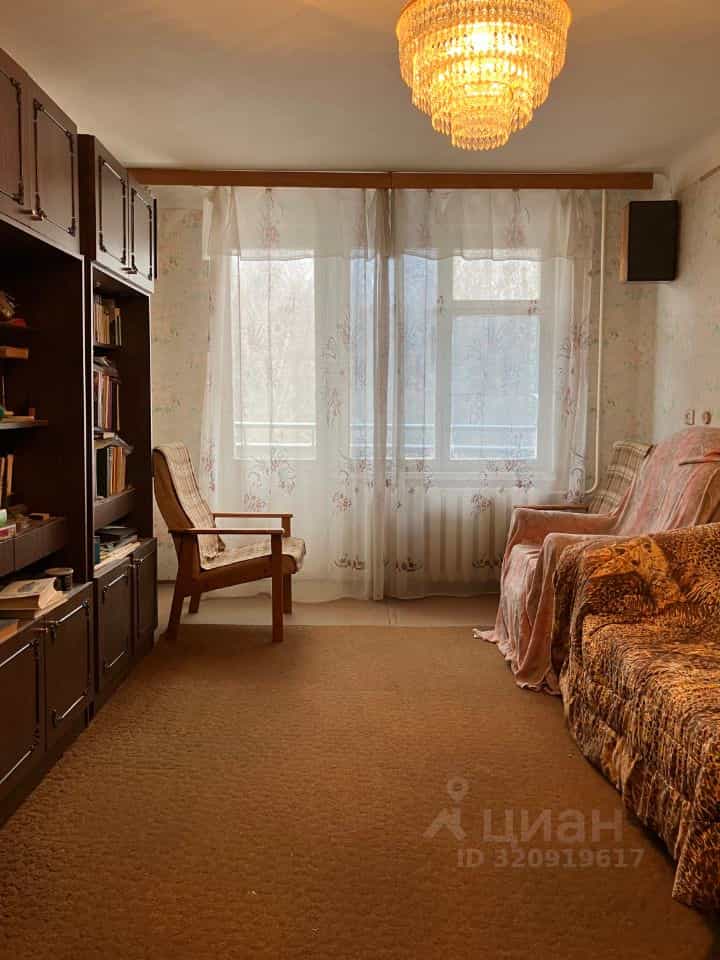 Россия, Смоленская область, Ярцево, проспект Металлургов, 35, фото 14