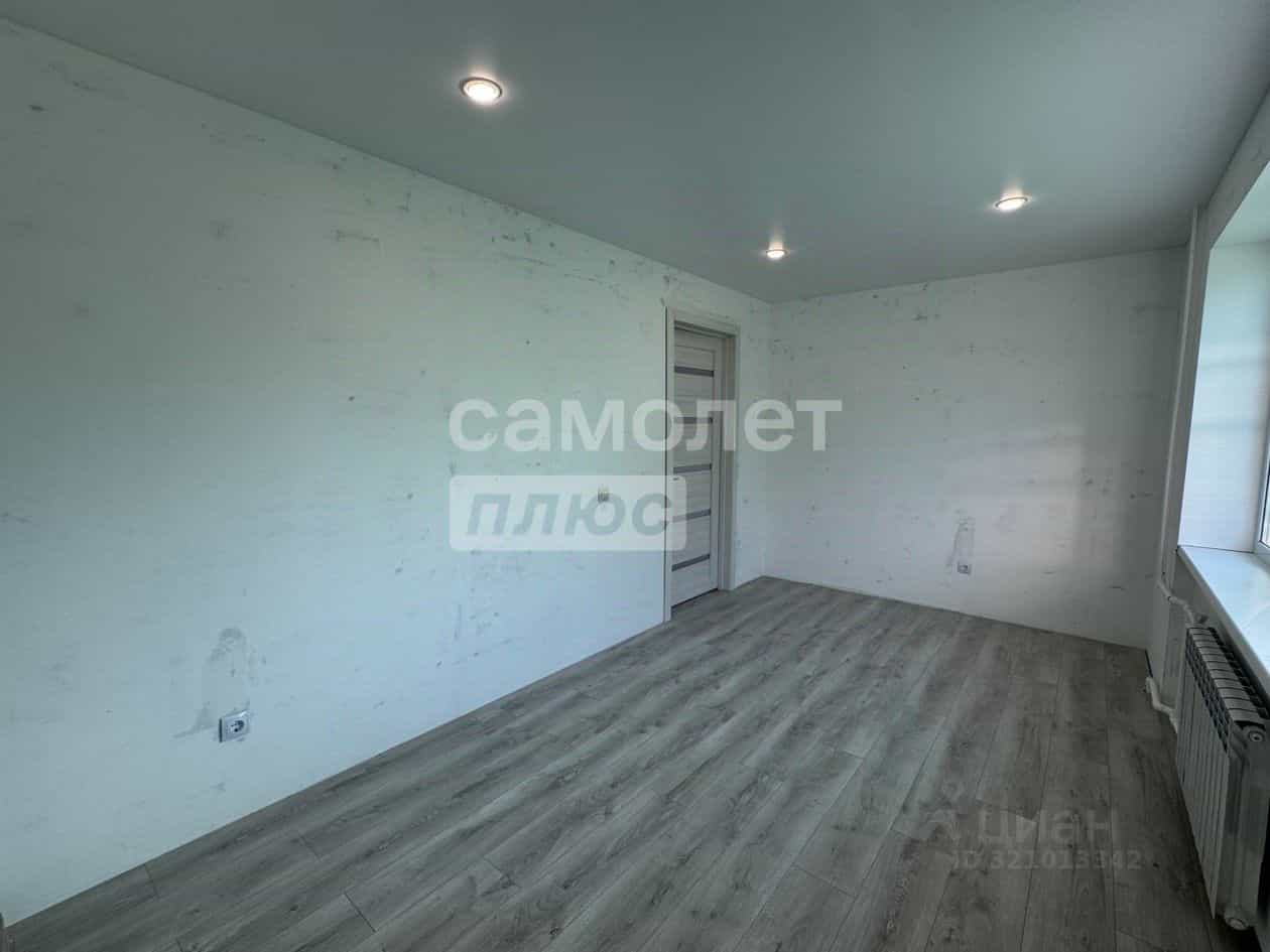 Россия, Приморский край, посёлок городского типа Дунай, улица Ветеранов, 7, фото 3