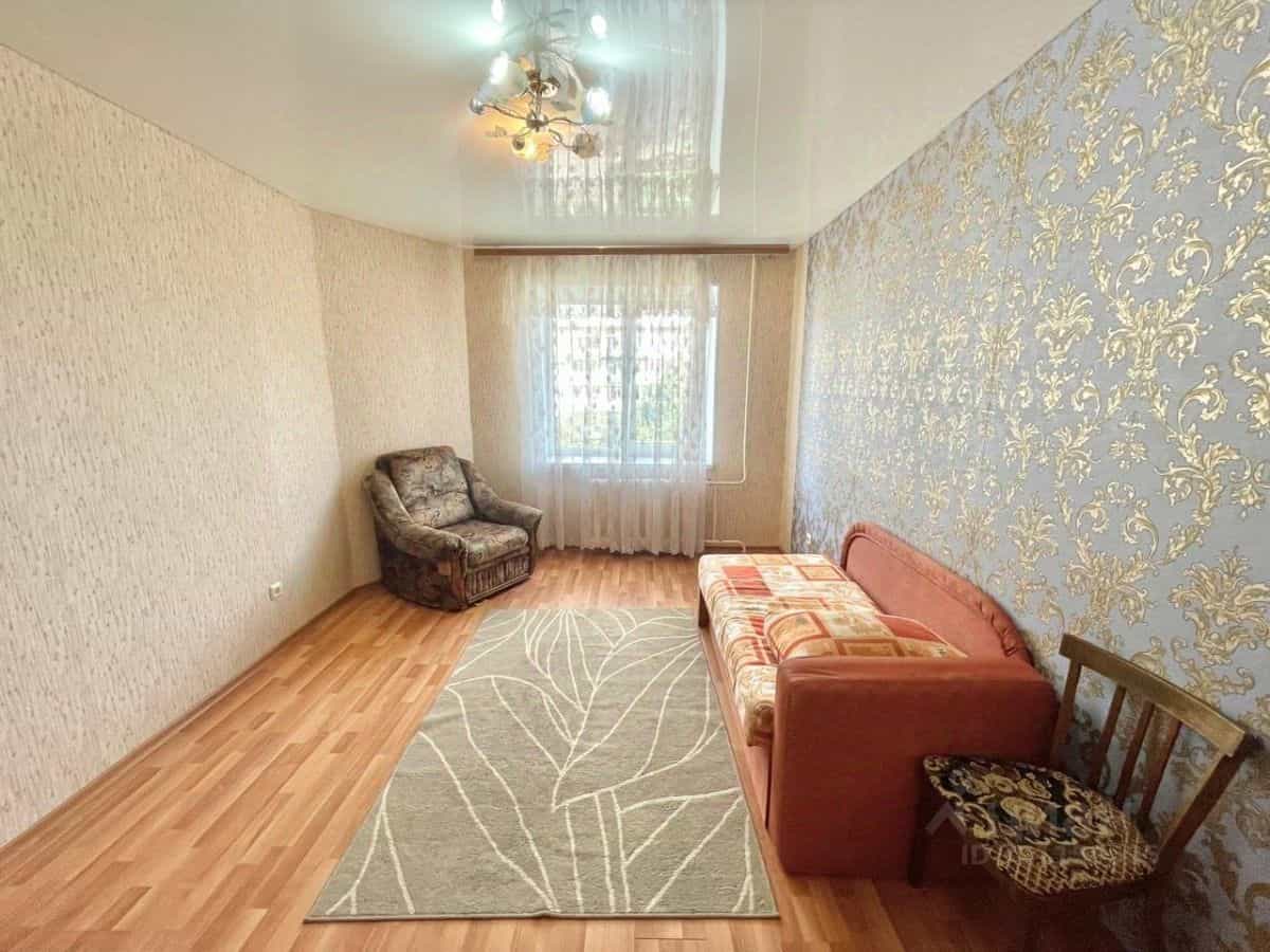 Россия, Новгородская область, Валдай, Комсомольский проспект, 41, фото 2