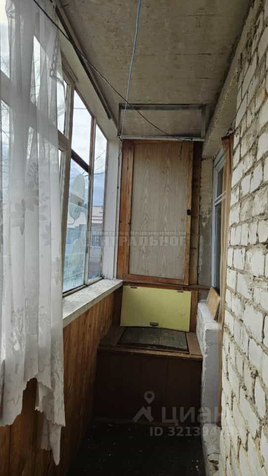Россия, Смоленская область, Духовщинский муниципальный округ, посёлок городского типа Озёрный, Октябрьская улица, 18, фото 17