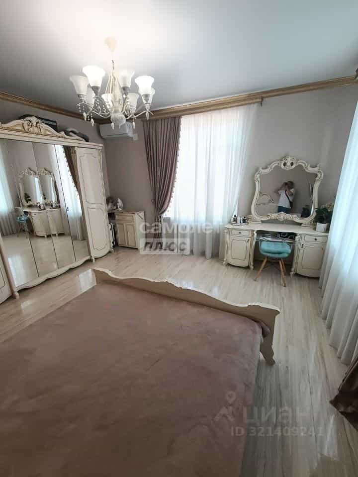 Россия, Кабардино-Балкарская Республика, Нальчик, улица Кешокова, 81, фото 3