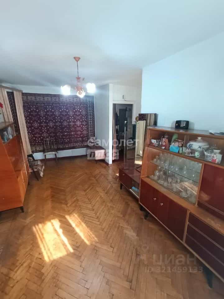 Россия, Кабардино-Балкарская Республика, Нальчик, улица Мальбахова, 64, фото 3