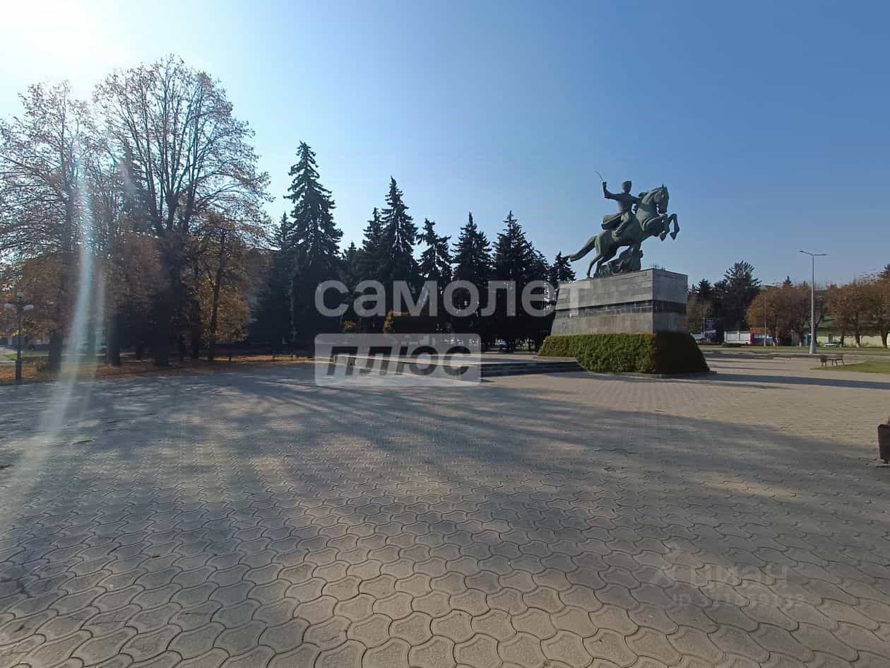 Россия, Кабардино-Балкарская Республика, Нальчик, улица Мальбахова, 64, фото 17