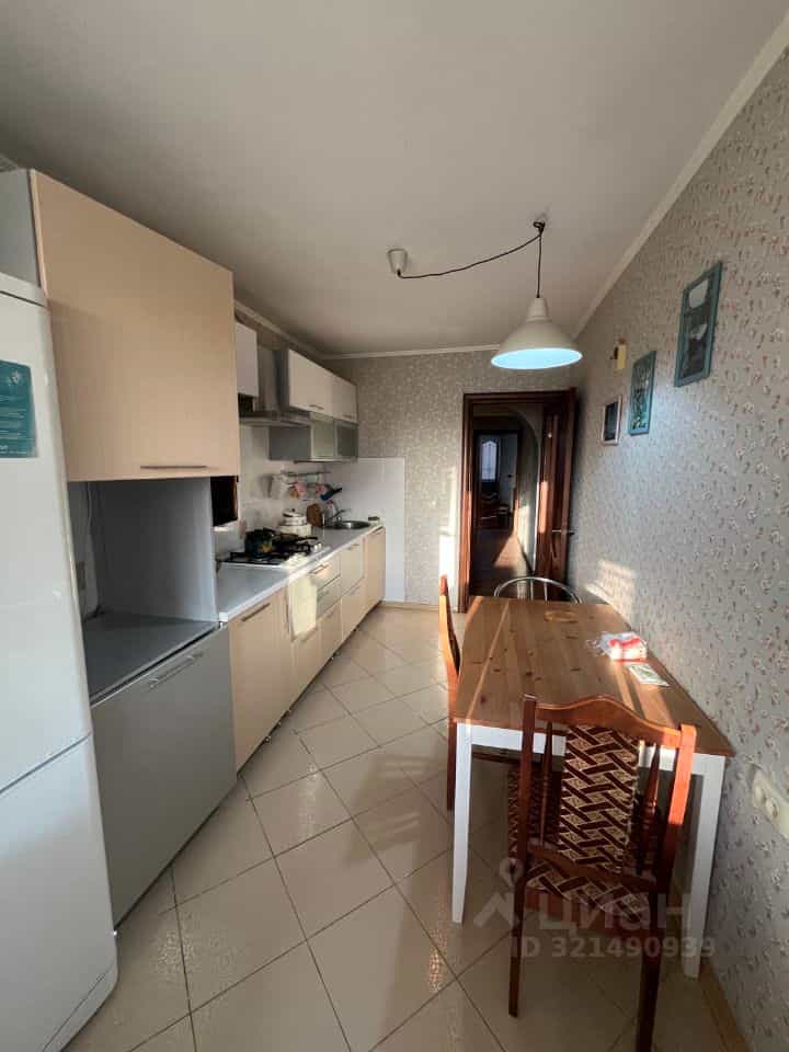 Россия, Астрахань, улица Кирова, 30/49, фото 4