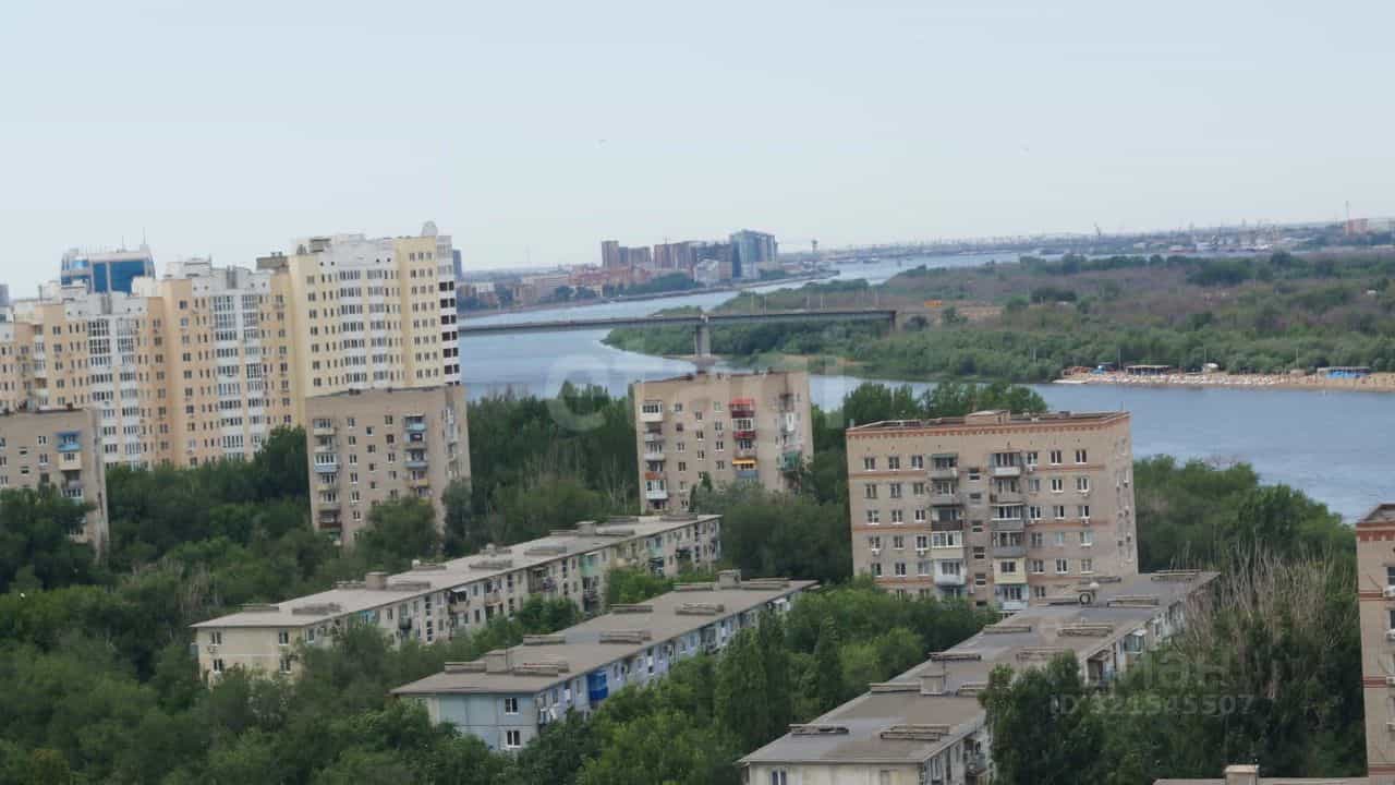 Россия, Астрахань, улица Комсомольская Набережная, 13