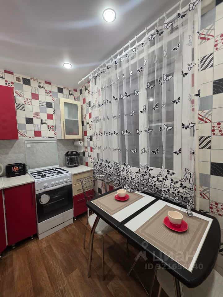 Россия, Республика Коми, Сыктывкар, Емвальская улица, 7, фото 22