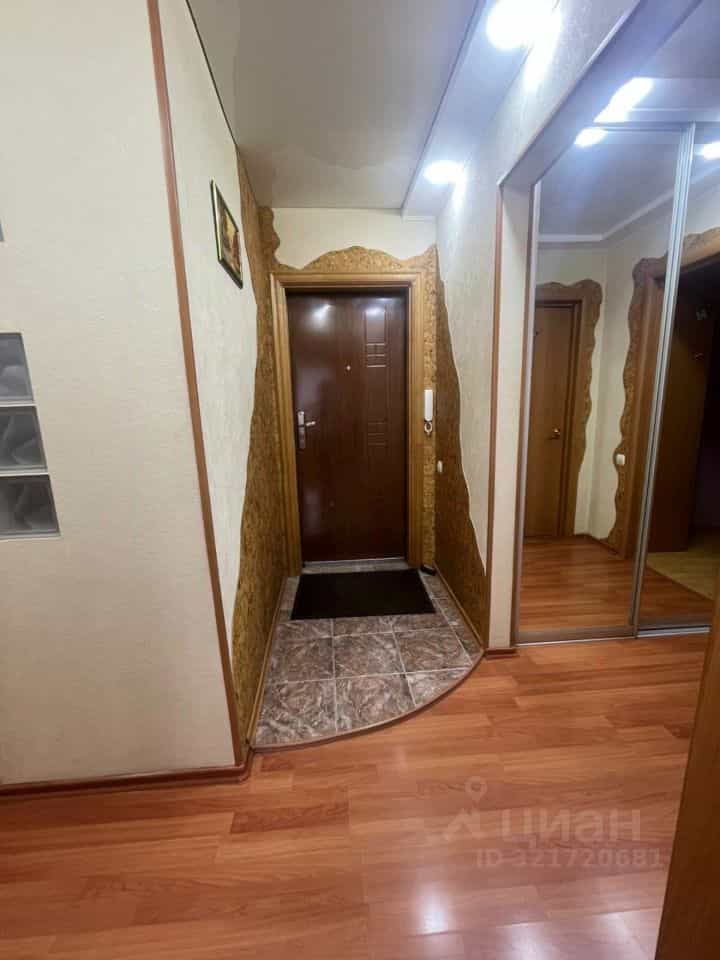 Россия, Камчатский край, Петропавловск-Камчатский, улица Академика Королёва, 13, фото 9