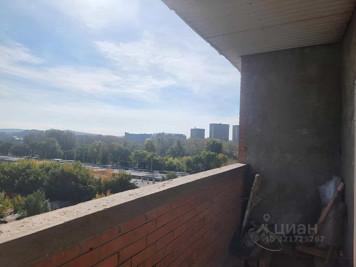 Россия, Республика Хакасия, Абакан, улица Комарова, 24, фото 5
