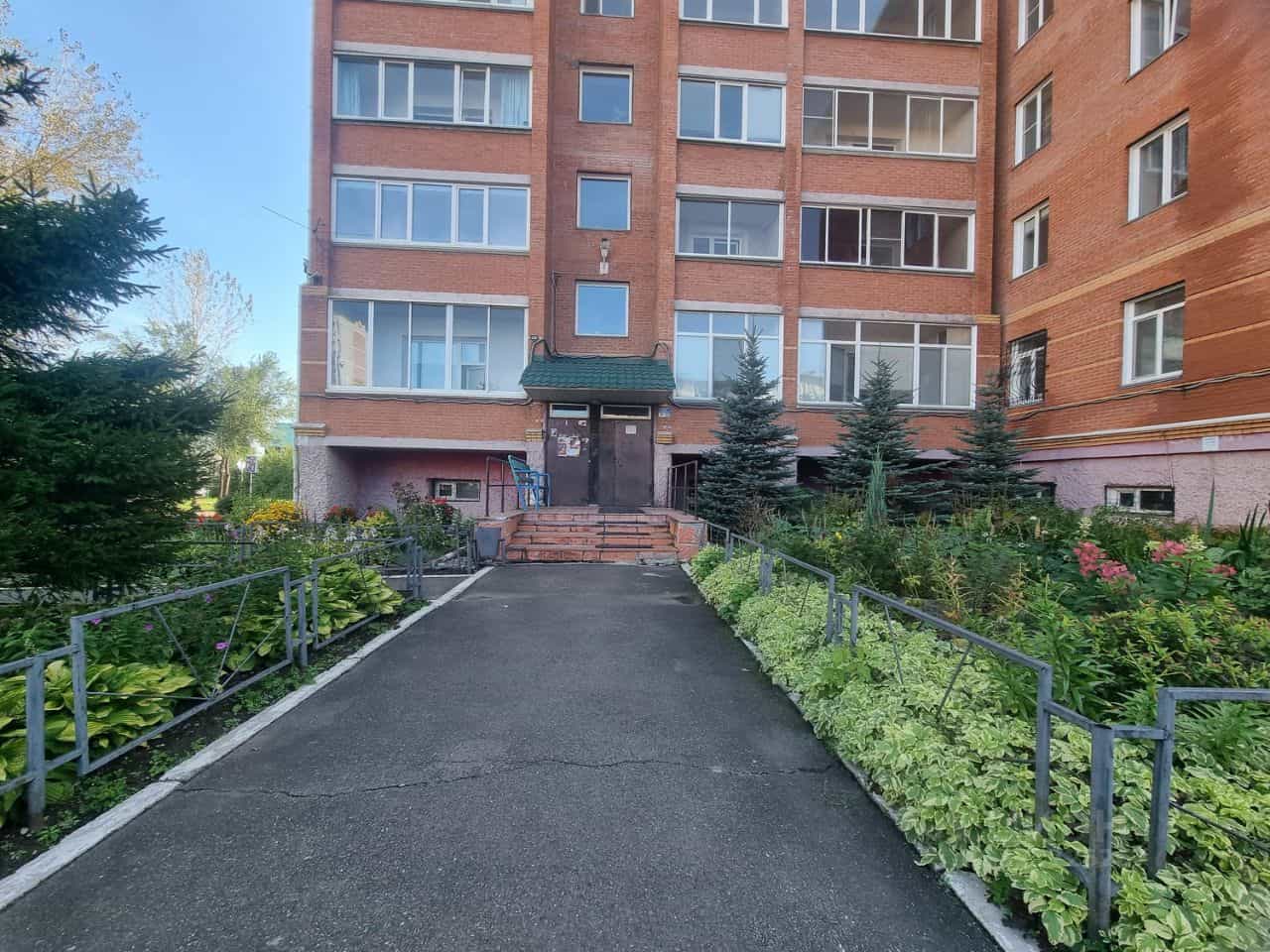 Россия, Республика Хакасия, Абакан, улица Комарова, 24, фото 31