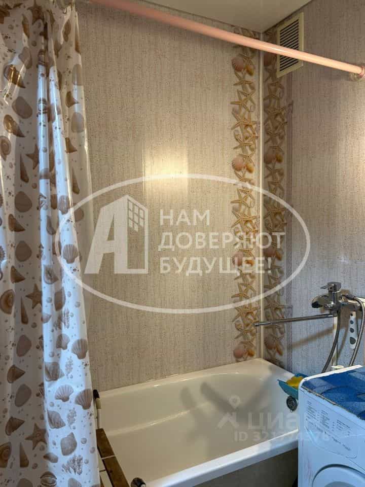 Россия, Удмуртская Республика, Воткинский район, посёлок Новый, улица Строителей, 18, фото 7