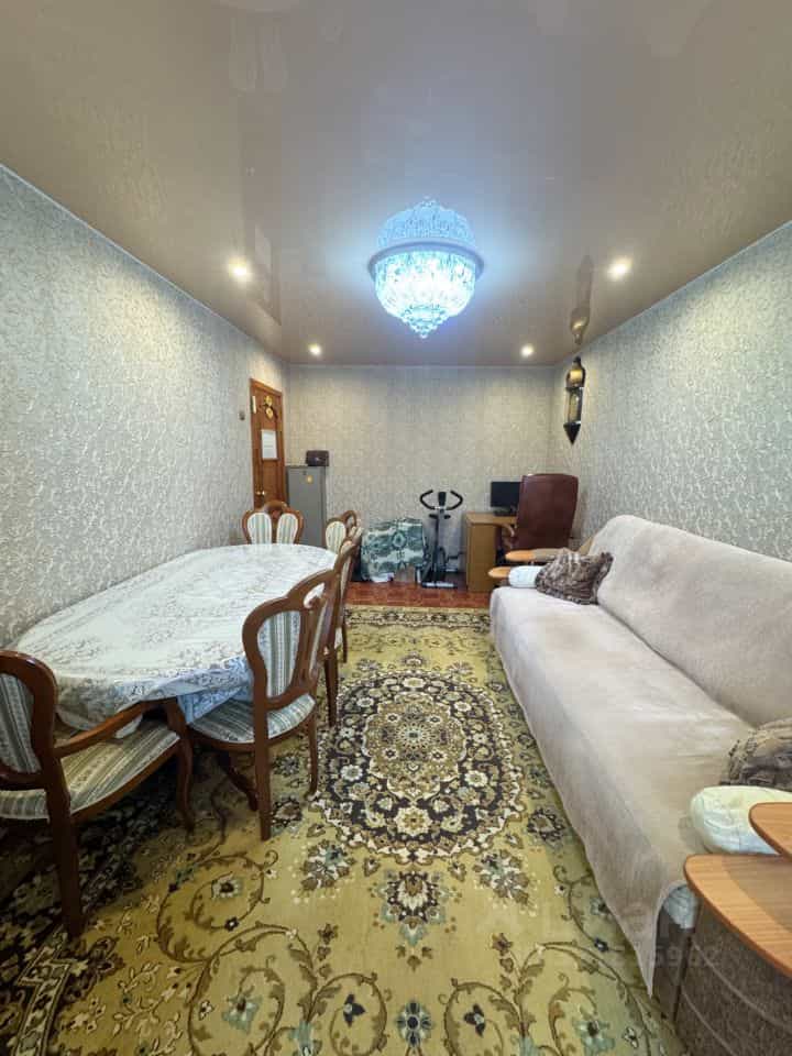 Россия, Республика Саха (Якутия), Якутск, Октябрьская улица, 16, фото 2
