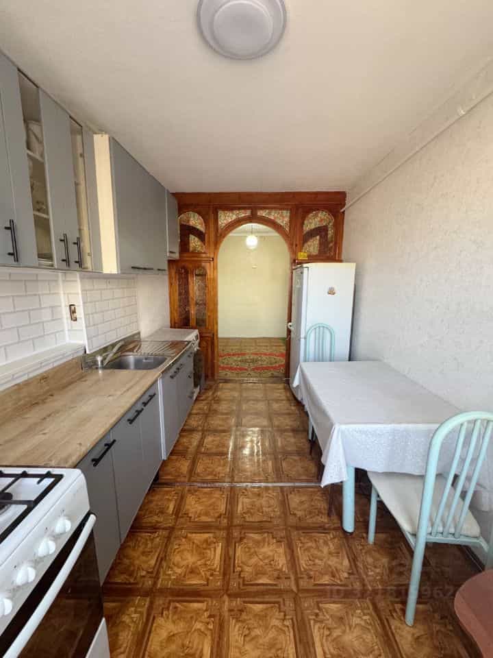 Россия, Республика Саха (Якутия), Якутск, Октябрьская улица, 16, фото 7