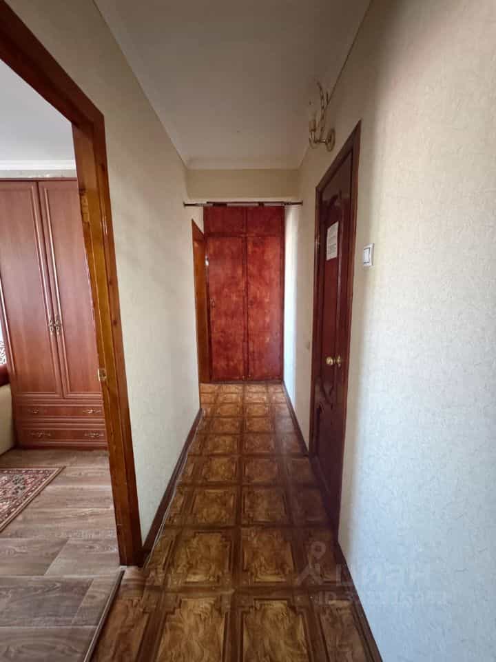 Россия, Республика Саха (Якутия), Якутск, Октябрьская улица, 16, фото 11