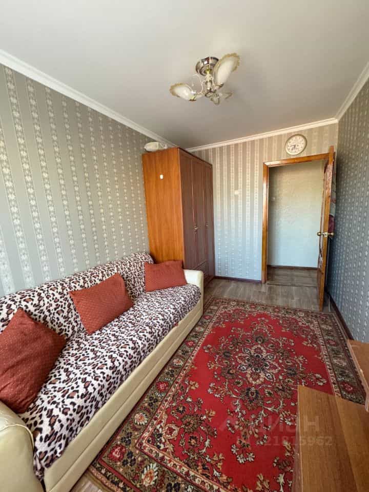 Россия, Республика Саха (Якутия), Якутск, Октябрьская улица, 16, фото 13