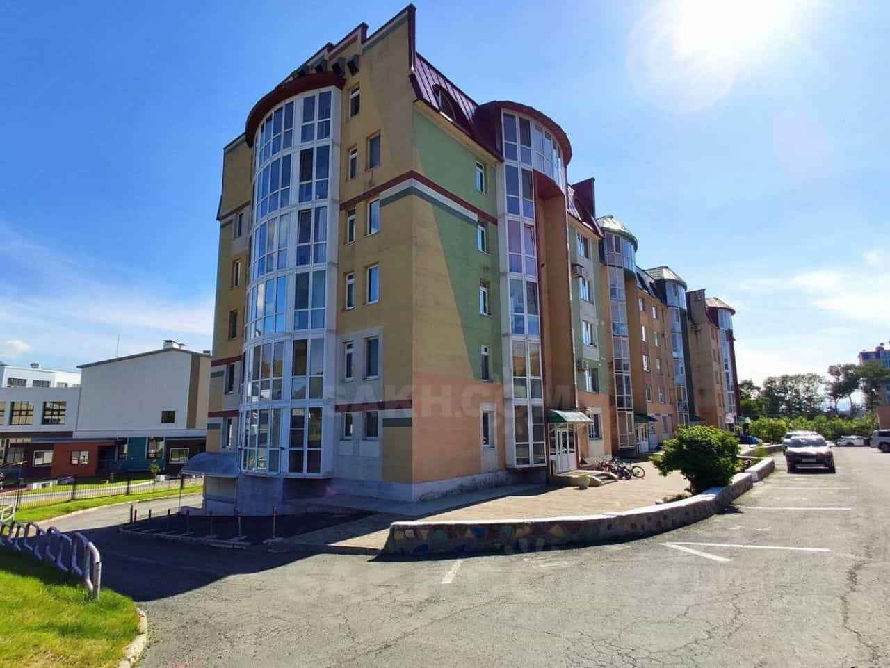 Россия, Сахалинская область, Южно-Сахалинск, Детская улица, 8Б, фото 32