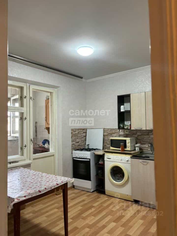 Россия, Республика Калмыкия, Элиста, 7-й микрорайон, 4к4А, фото 5