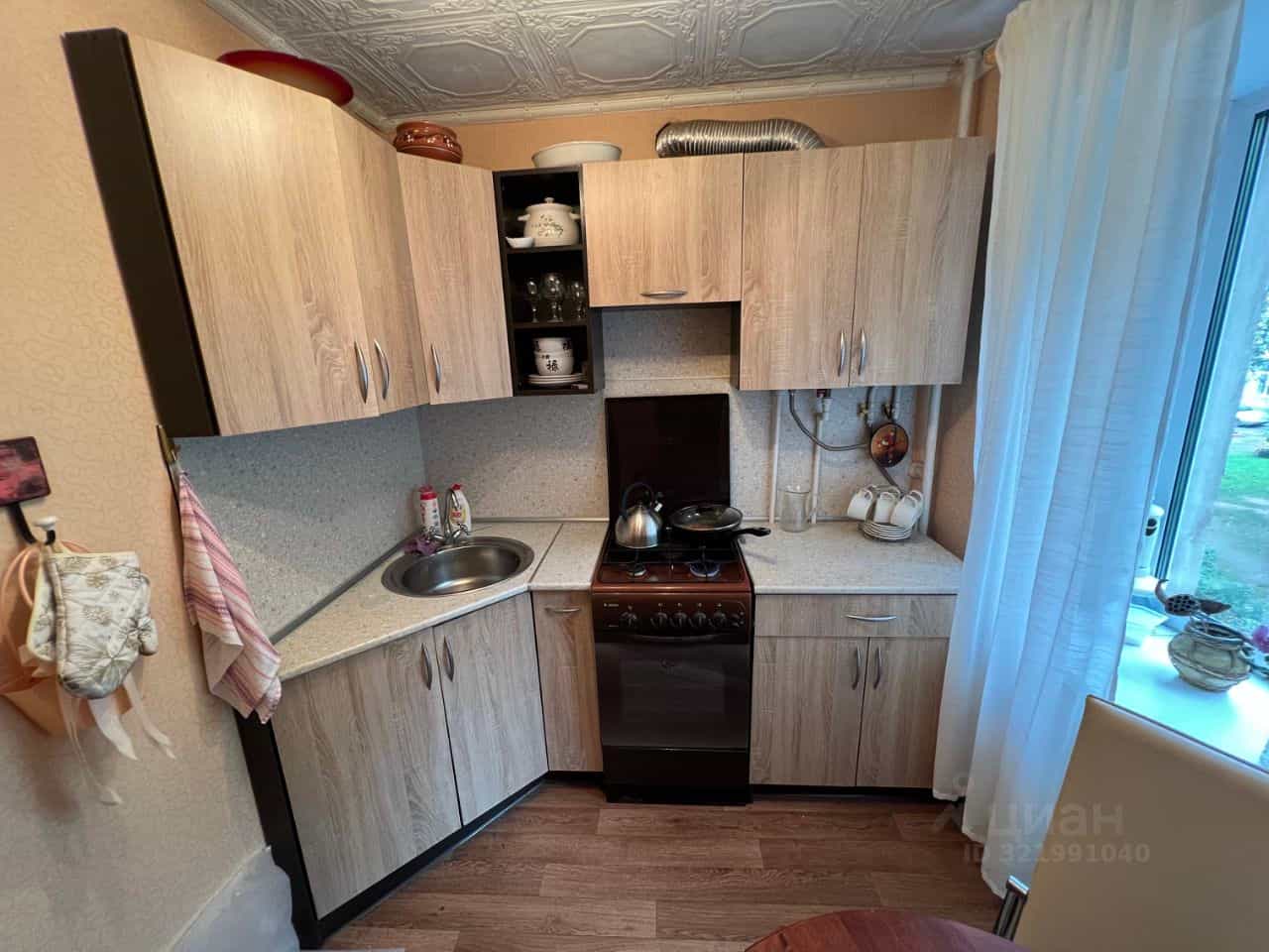 Россия, Псковская область, Великие Луки, Стадионная улица, 8, фото 5