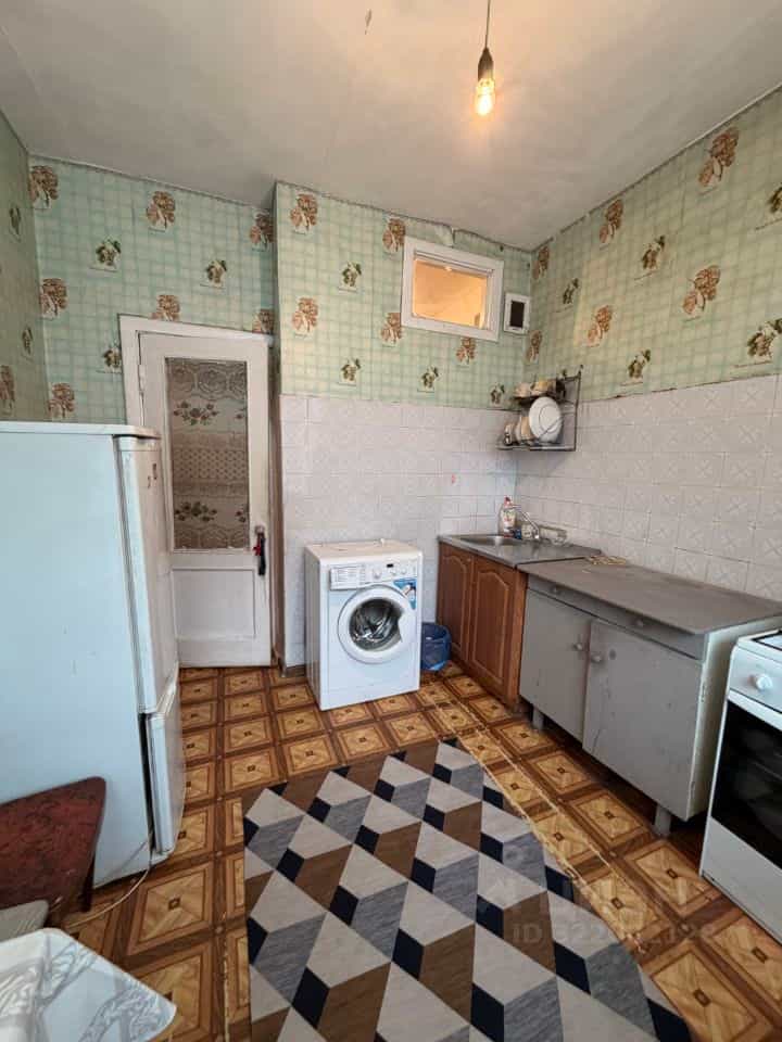 Россия, Псковская область, Великие Луки, Октябрьский проспект, 32, фото 2
