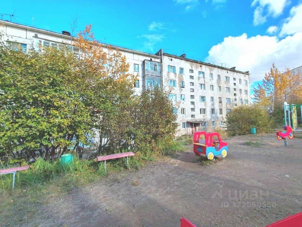 Россия, посёлок городского типа Сокол, улица Королёва, 4