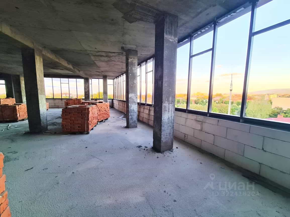 Россия, Республика Северная Осетия — Алания, Владикавказ, улица Тогоева, 29, фото 5