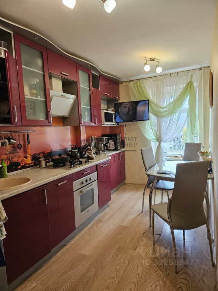 Россия, Великий Новгород, Западный район, проспект Мира, 42