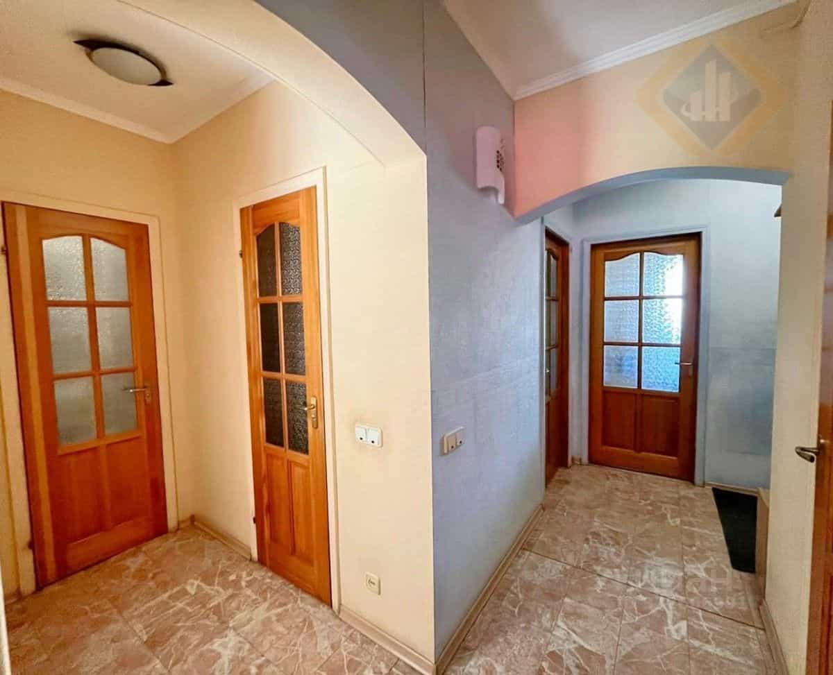 Россия, Приморский край, Находка, улица Арсеньева, 26, фото 13