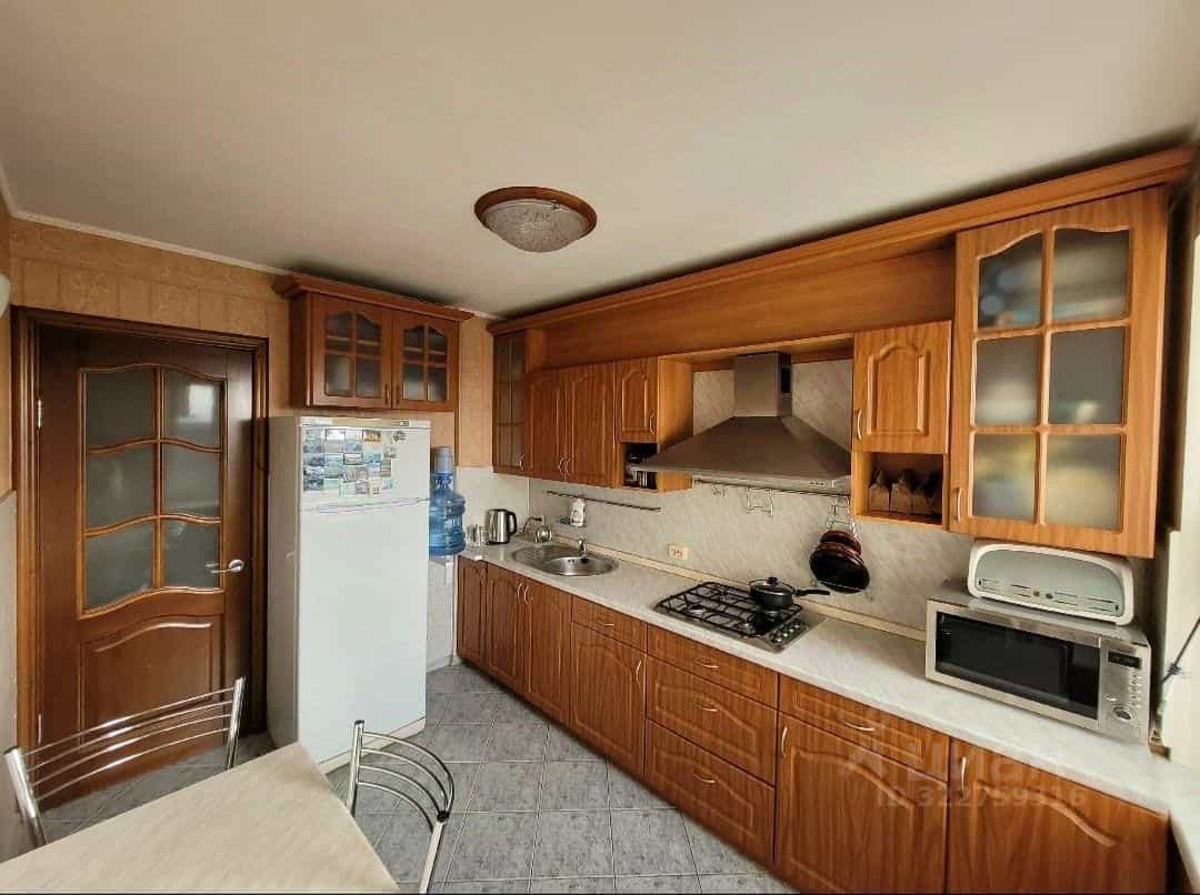 Россия, Республика Коми, Сыктывкар, улица Мира, 28, фото 3