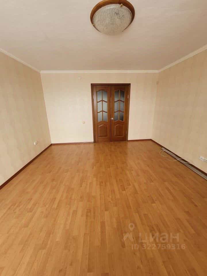 Россия, Республика Коми, Сыктывкар, улица Мира, 28, фото 7
