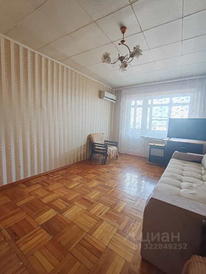 Россия, Республика Адыгея (Адыгея), Тахтамукайский район, посёлок городского типа Яблоновский, улица Пушкина, 19, фото 3