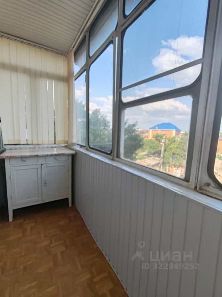 Россия, Республика Адыгея (Адыгея), Тахтамукайский район, посёлок городского типа Яблоновский, улица Пушкина, 19, фото 13
