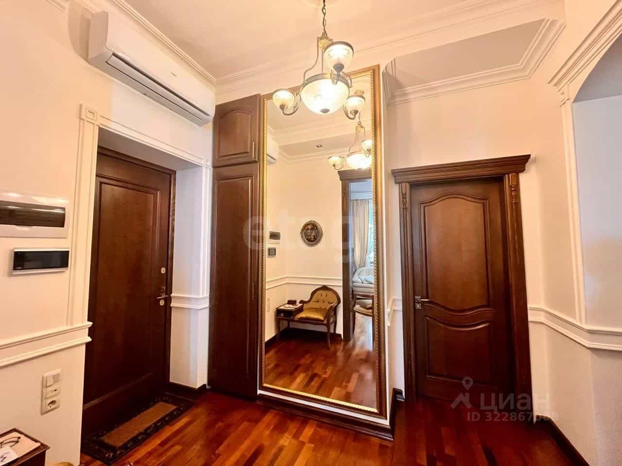 Россия, Астрахань, улица Ленина, 52/2, фото 19