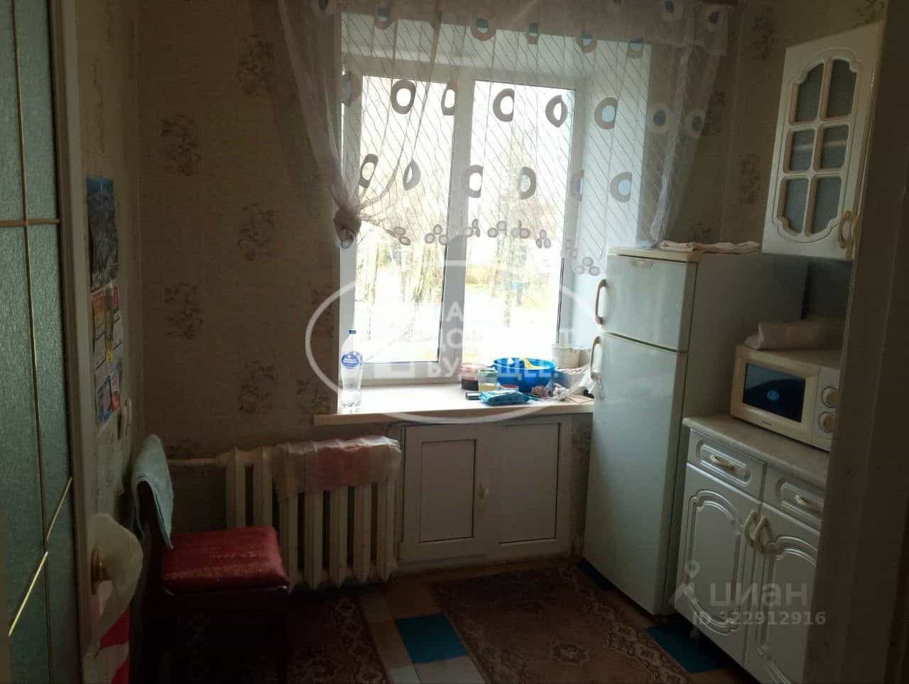 Россия, Удмуртская Республика, Глазов, улица Мира, 28, фото 10
