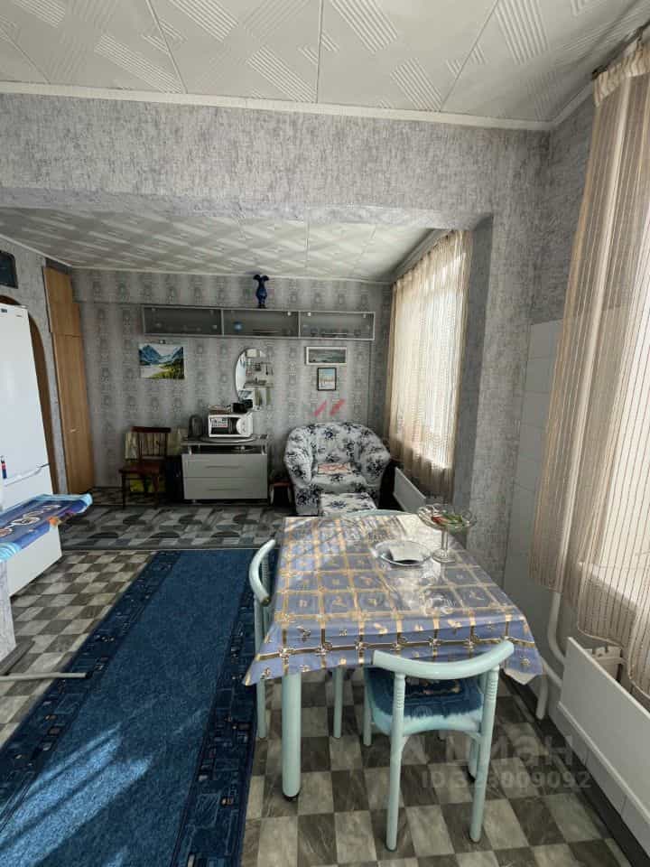 Россия, Республика Хакасия, Абакан, улица Кирова, 252, фото 2