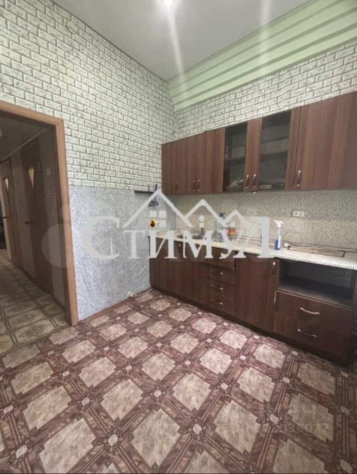 Россия, Республика Хакасия, Черногорск, улица Чапаева, 51, фото 3