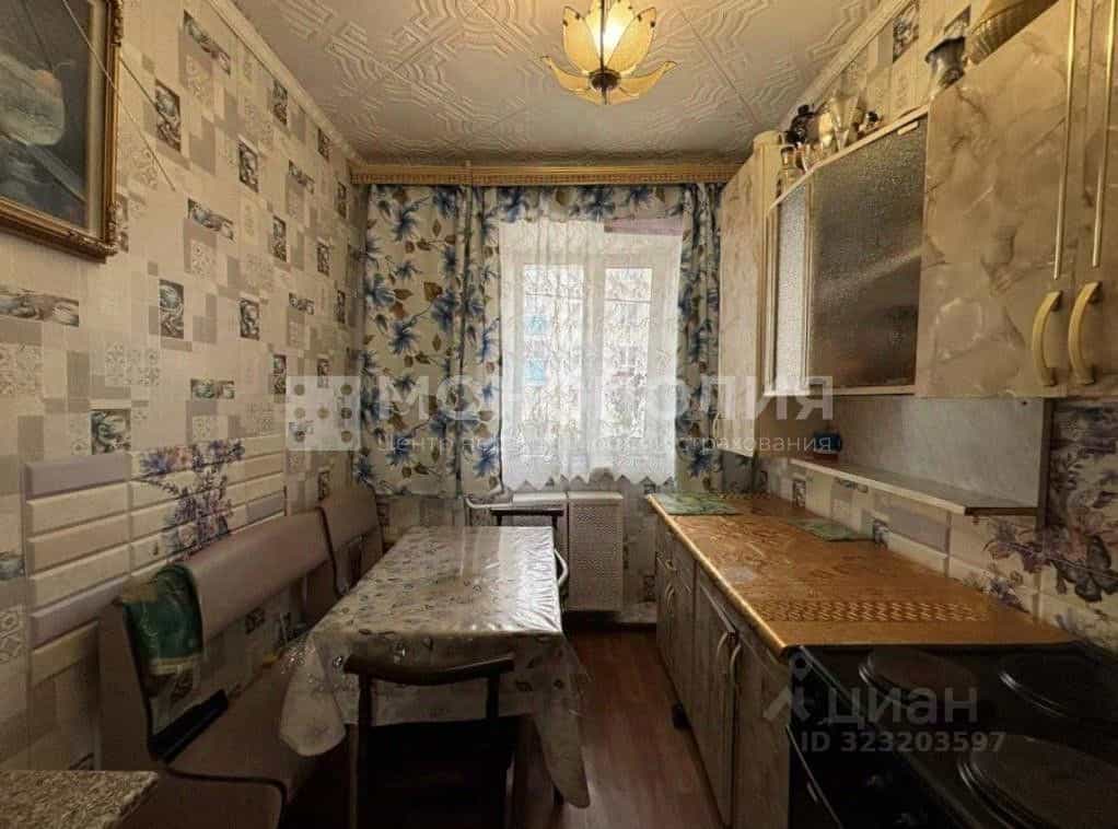 Россия, Амурская область, Белогорск, улица Чехова, 39, фото 6