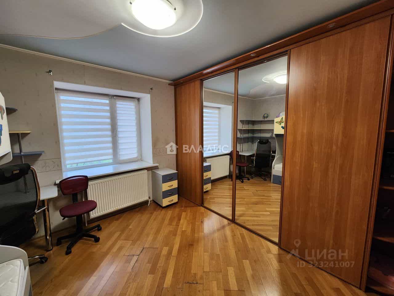 Россия, Республика Коми, Сыктывкар, улица Бабушкина, 31, фото 13